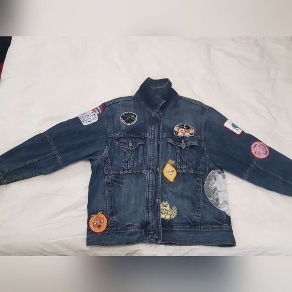UpCycled Oversized Denim Jacket - Picture 4 of 15